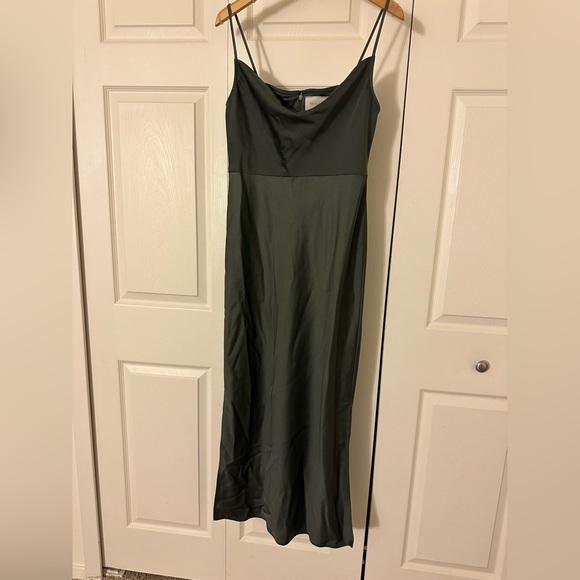 Cali Satin Cowl Neck MIDI Slip Dress Moss - Picture 1 of 4